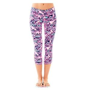Lilly Pulitzer Lobstah roll leggings